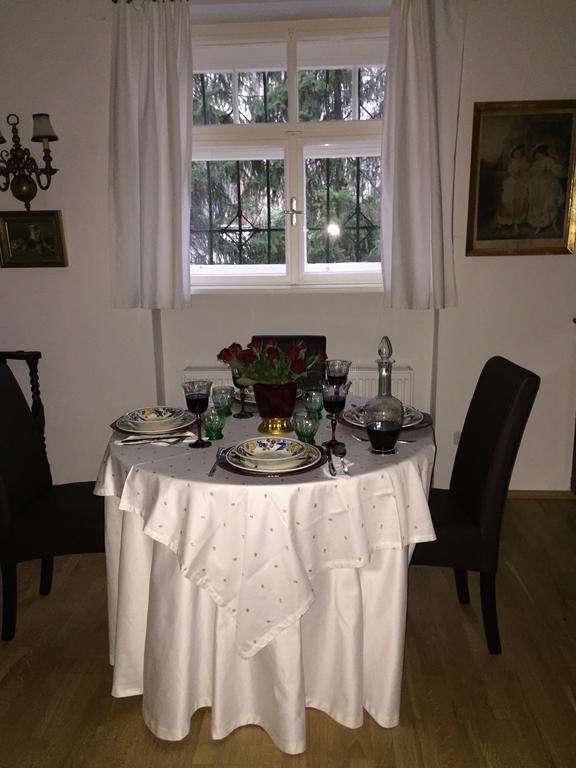 Exquisites Gartenapartment In Eleganter Jugendstilvilla Bécs Szoba fotó